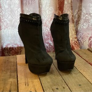 Black Ankle Boots